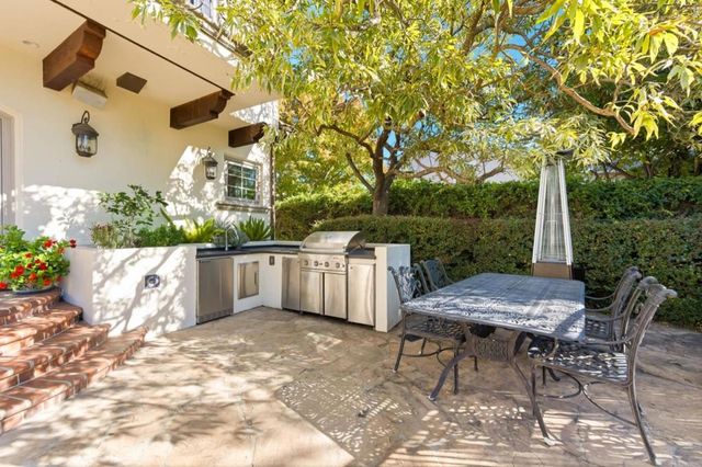 926 Rosewood Avenue, San Carlos, CA 94070