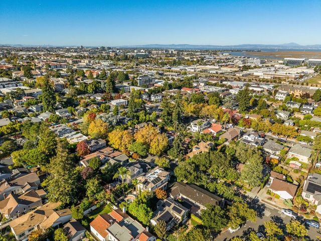 926 Rosewood Avenue, San Carlos, CA 94070