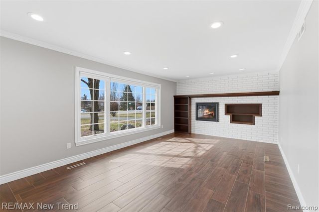 1043 Westview Road, Bloomfield Hills, MI 48304