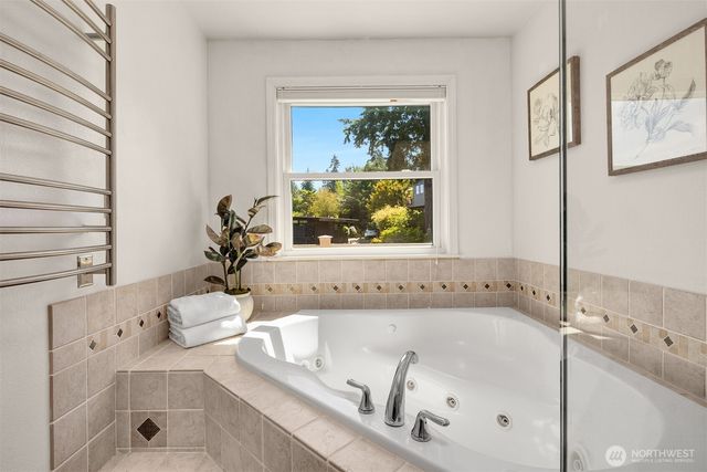 3734 NE 150th Street, Lake Forest Park, WA 98155