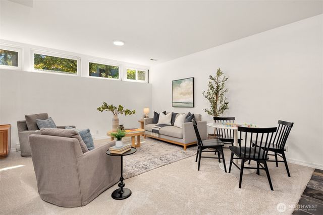 3734 NE 150th Street, Lake Forest Park, WA 98155