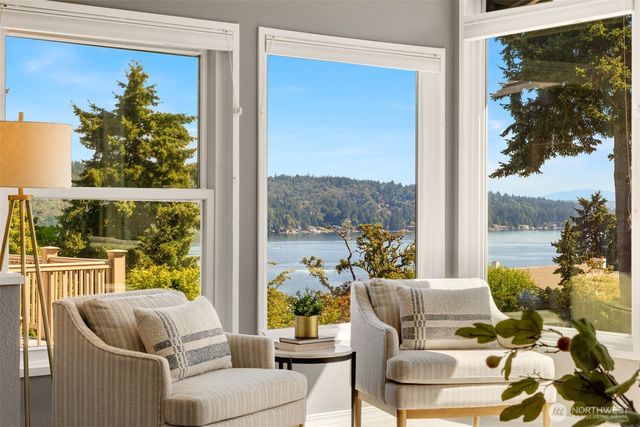 3734 NE 150th Street, Lake Forest Park, WA 98155