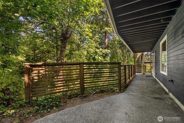3734 NE 150th Street, Lake Forest Park, WA 98155