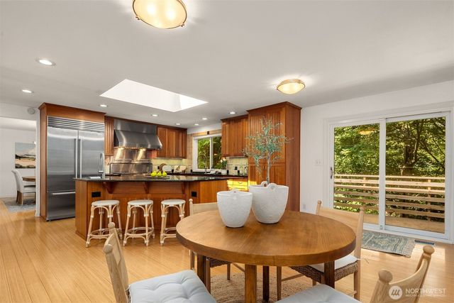 3734 NE 150th Street, Lake Forest Park, WA 98155