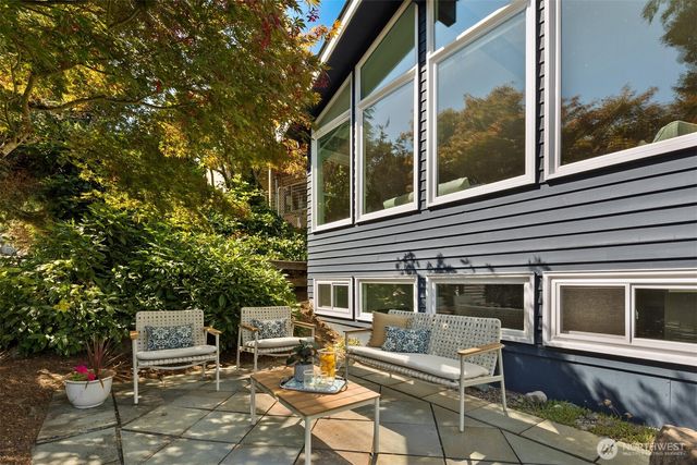 3734 NE 150th Street, Lake Forest Park, WA 98155
