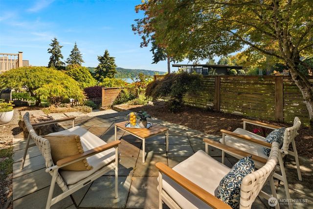 3734 NE 150th Street, Lake Forest Park, WA 98155