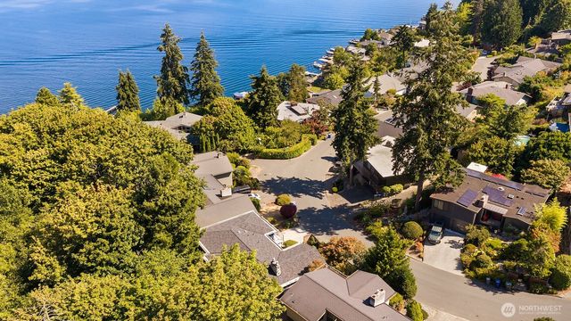 3734 NE 150th Street, Lake Forest Park, WA 98155