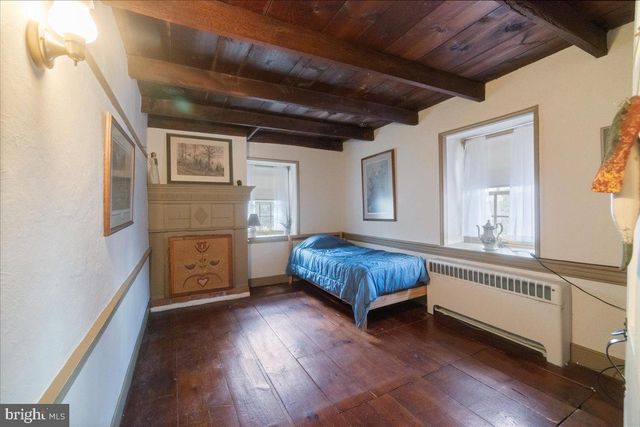 1940 GERYVILLE PIKE, East Greenville, PA 18041