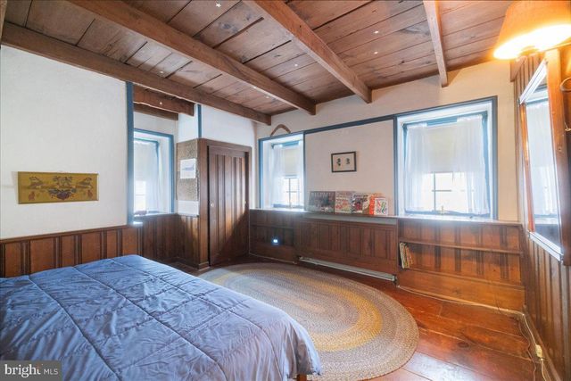 1940 GERYVILLE PIKE, East Greenville, PA 18041