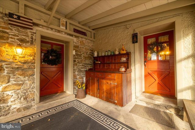 1940 GERYVILLE PIKE, East Greenville, PA 18041