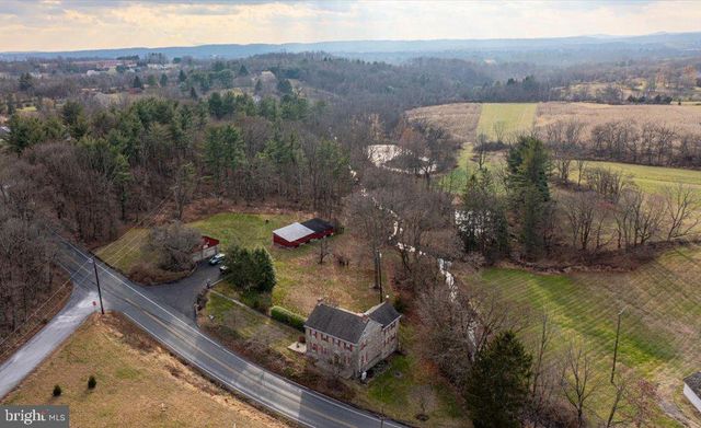 1940 GERYVILLE PIKE, East Greenville, PA 18041