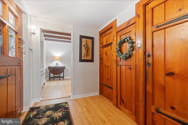 1940 GERYVILLE PIKE, East Greenville, PA 18041