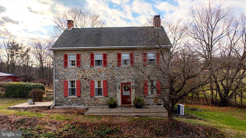 1940 GERYVILLE PIKE, East Greenville, PA 18041