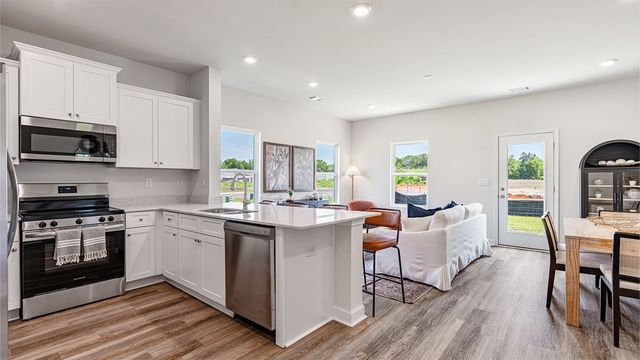124 Red Deer Trace Unit 7, Dothan, AL 36301