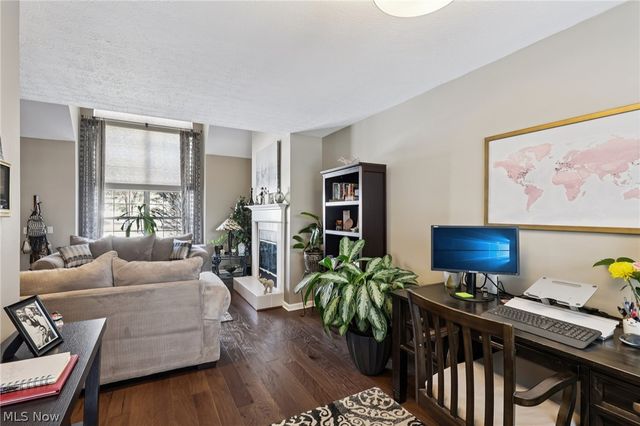 14648 Settlers Way 161, Strongsville, OH 44149