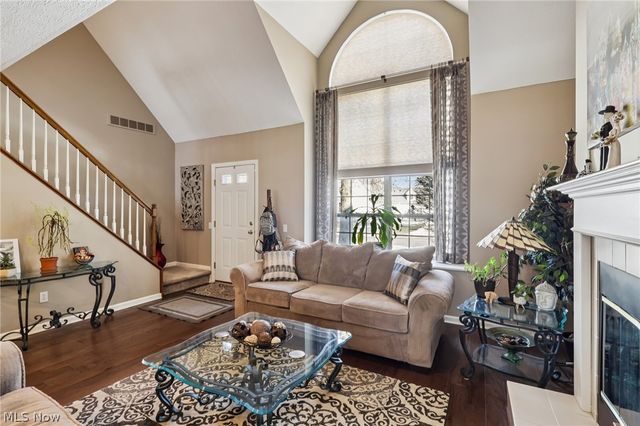 14648 Settlers Way 161, Strongsville, OH 44149