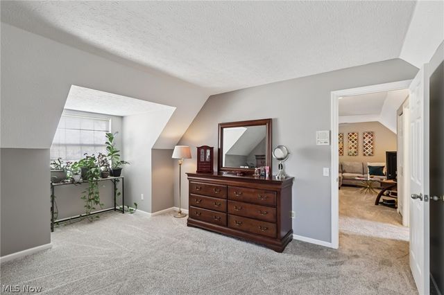 14648 Settlers Way 161, Strongsville, OH 44149