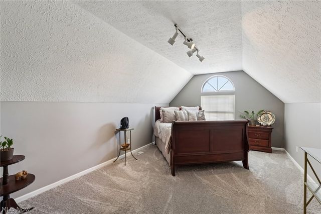 14648 Settlers Way 161, Strongsville, OH 44149