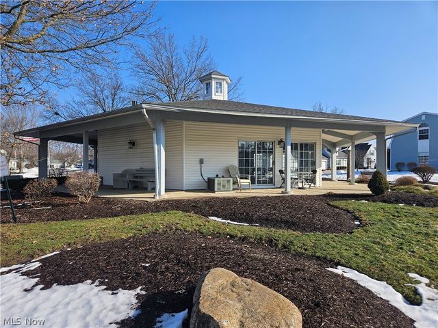 14648 Settlers Way 161, Strongsville, OH 44149