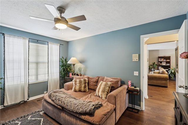 14648 Settlers Way 161, Strongsville, OH 44149