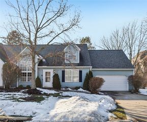14648 Settlers Way 161, Strongsville, OH 44149
