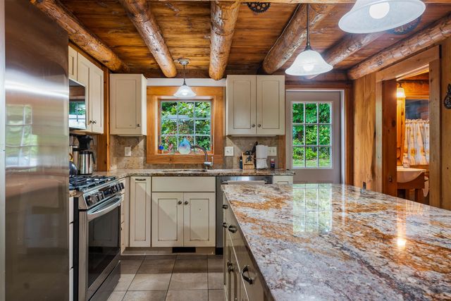 11 Pierce Lake Road, Antrim, NH 03440