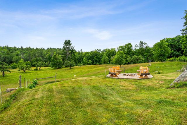 11 Pierce Lake Road, Antrim, NH 03440