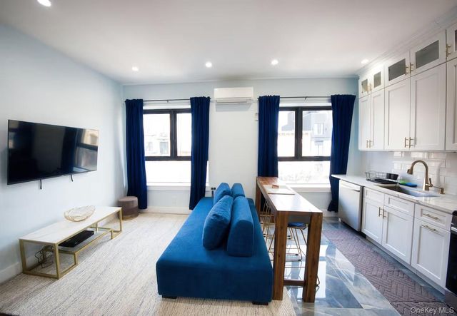 1512 Nostrand Avenue, Brooklyn, NY 11226