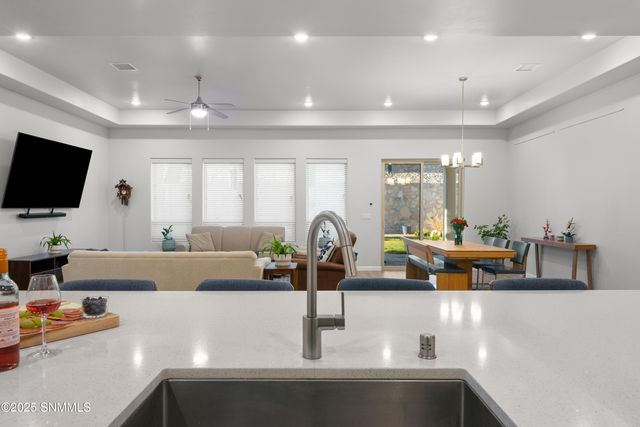 4125 Desert Falls Road, Las Cruces, NM 88011