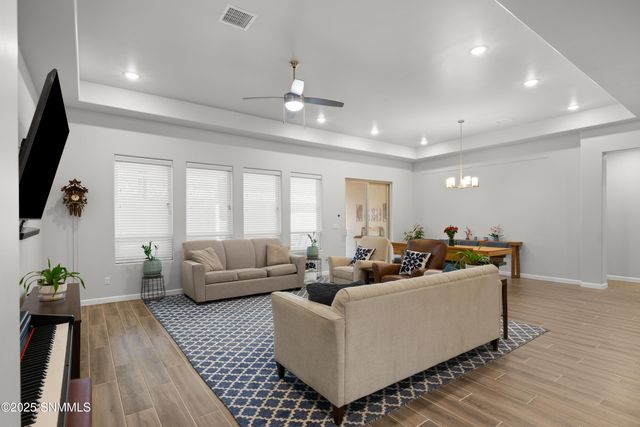 4125 Desert Falls Road, Las Cruces, NM 88011