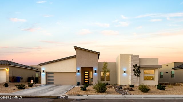 4125 Desert Falls Road, Las Cruces, NM 88011