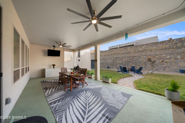 4125 Desert Falls Road, Las Cruces, NM 88011