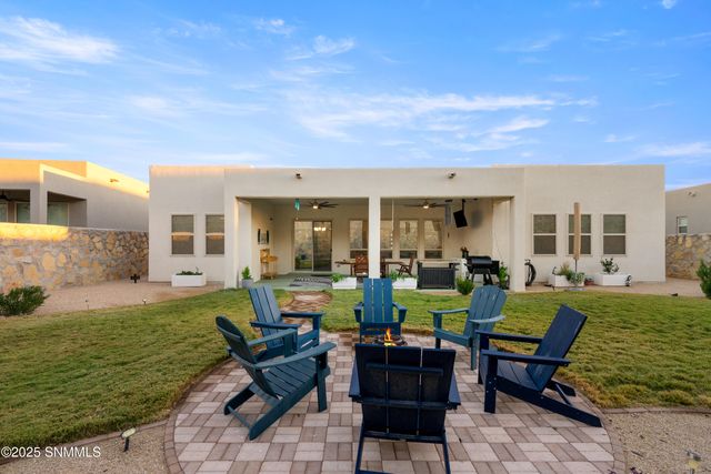 4125 Desert Falls Road, Las Cruces, NM 88011