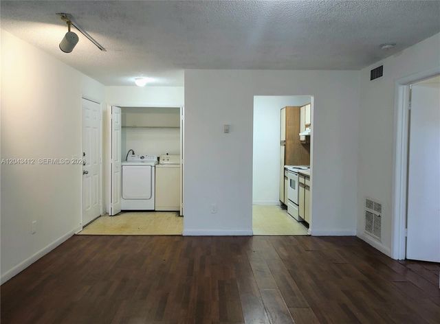 4241 W Mcnab Rd 27, Pompano Beach, FL 33069
