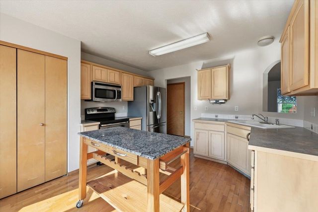 5205 S Altamont Ln, Spokane, WA 99223