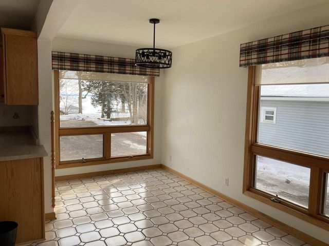 2224 Hwy 51, Stoughton, WI 53589