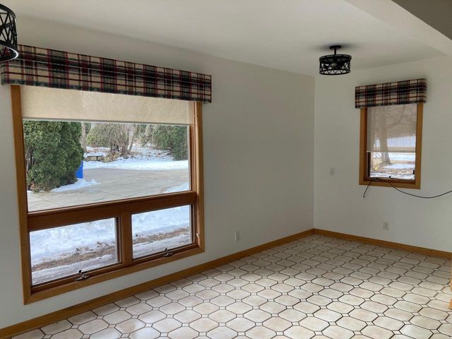 2224 Hwy 51, Stoughton, WI 53589