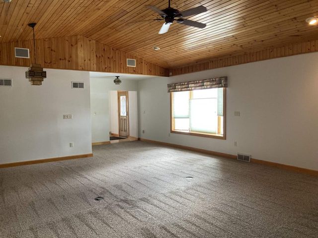 2224 Hwy 51, Stoughton, WI 53589