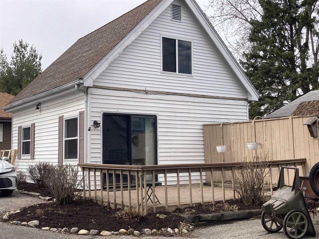 2224 Hwy 51, Stoughton, WI 53589