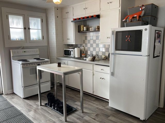 2224 Hwy 51, Stoughton, WI 53589