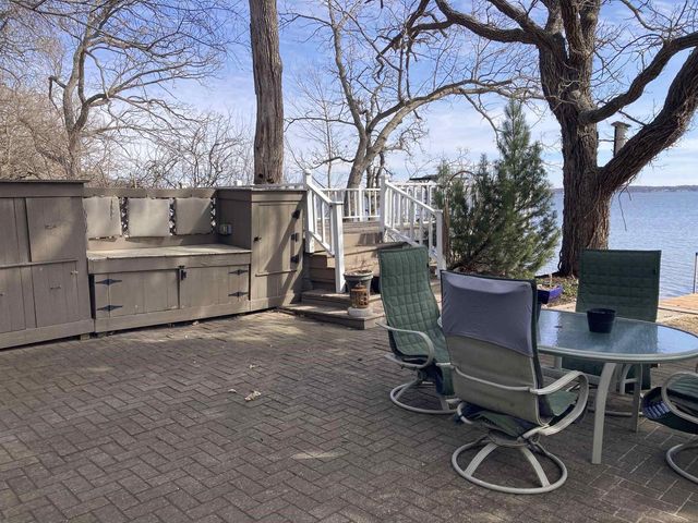 2224 Hwy 51, Stoughton, WI 53589