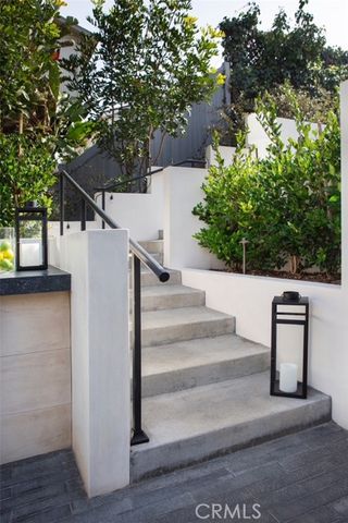 27 North La Senda Drive, Laguna Beach, CA 92651