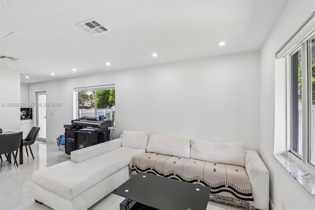 316 N 61st Avenue, Hollywood, FL 33024