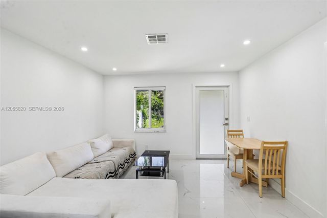 316 N 61st Avenue, Hollywood, FL 33024