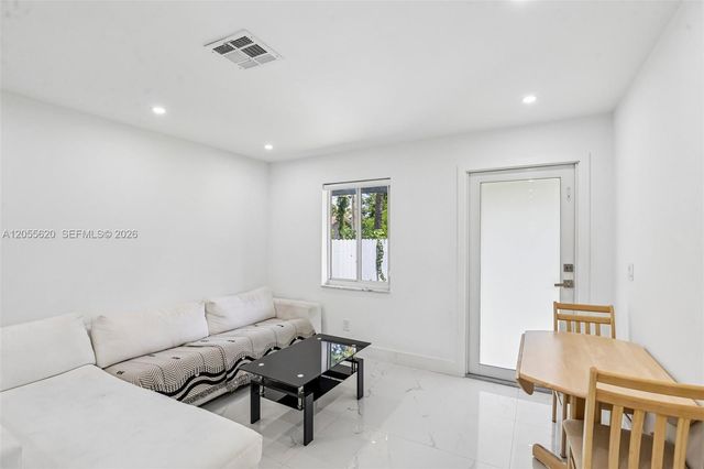 316 N 61st Avenue, Hollywood, FL 33024