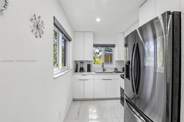 316 N 61st Avenue, Hollywood, FL 33024
