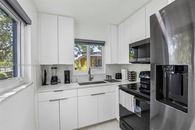 316 N 61st Avenue, Hollywood, FL 33024