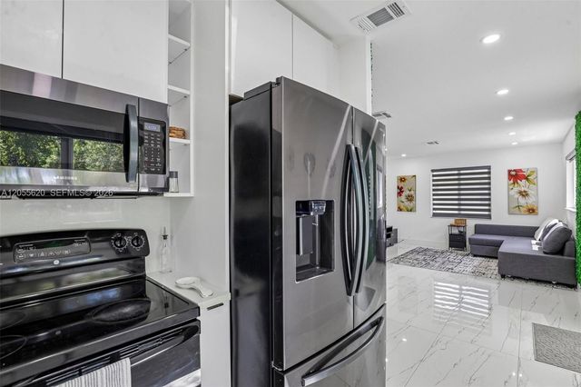 316 N 61st Avenue, Hollywood, FL 33024