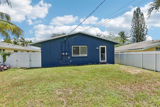 316 N 61st Avenue, Hollywood, FL 33024