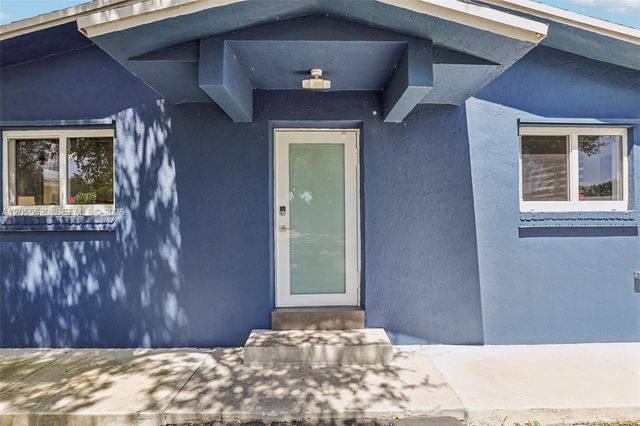 316 N 61st Avenue, Hollywood, FL 33024